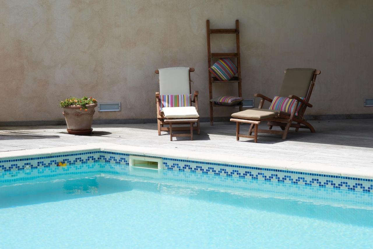La Palisse Bed & Breakfast Peaugres Exterior photo